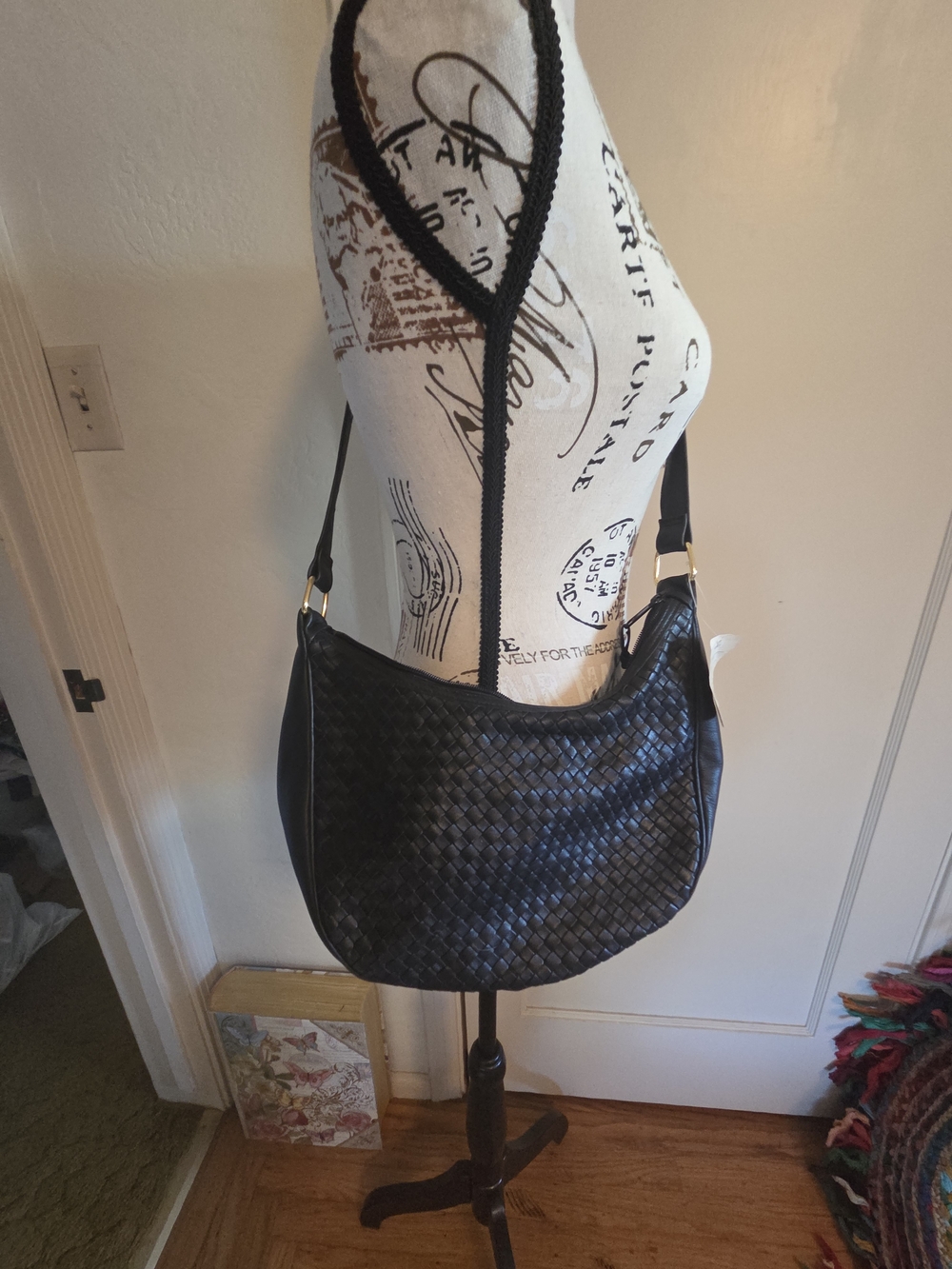 GANSON Vintage Woven Black Genuine Leather Shoulder Bag